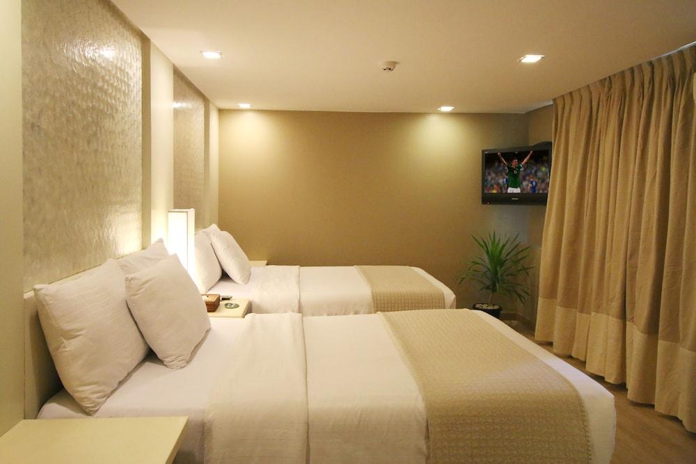 Estacio Uno Balabag (Boracay)
